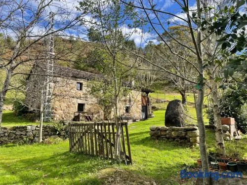 Cabaña en las montañas - Image 1