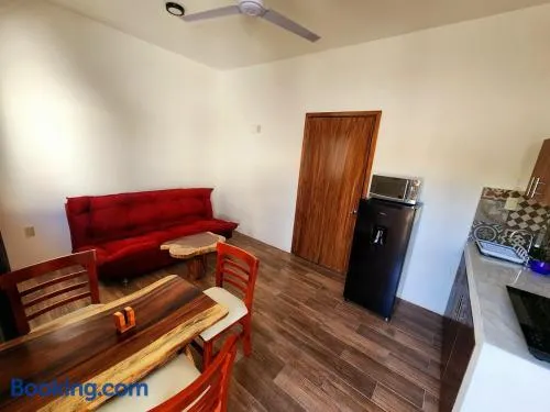 Cozy apartment 4 blocks from the beach - Image 1