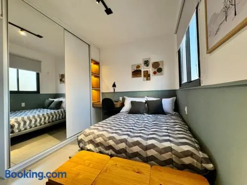 Studio 305 with panoramic pool - close to USP - Image 1