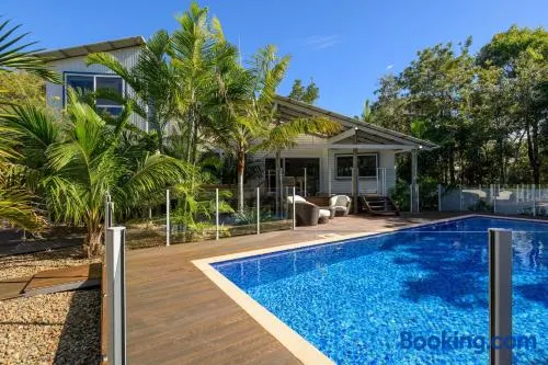 24 Naiad Court - Rainbow Shores. Pool. Wifi. Walk to beach - Image 1