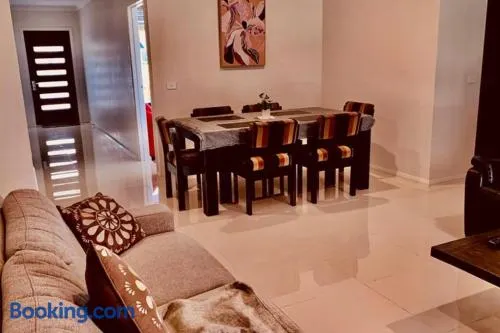 Newly Built Charming 4 BR house in Berwick whole house - Image 1