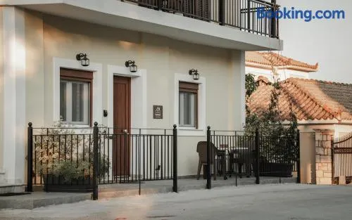 Niaros' House - Image 1