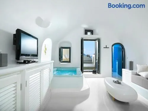 Blue Canaves Boutique Villa - Image 1