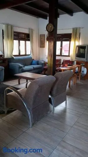 Lindo sítio com área de lazer completa!!! - Image 1