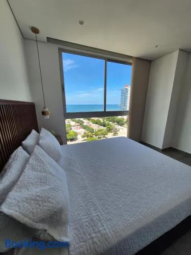 Hermoso Apartamento con vista al Mar - Image 1