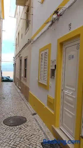 Casa da Liberdade em Nazaré - Image 1