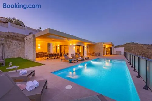 Villa Bliss - Plusholidays - Image 1