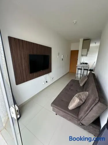 Apartamento inteiro em bairro nobre com conforto e ar-condicionado - Image 1