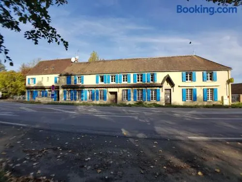 Chambres d'hôtes et Gîte Delia - Image 1