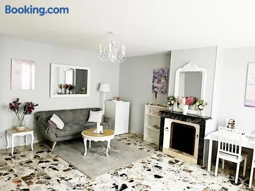 Maison de village - Suite Baroque cosy et élégante à 1 h de Paris proche Fontainebleau - Image 1