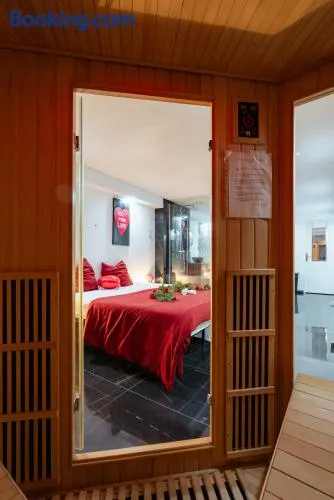Le Qube Romantique by Prestige Home Living - sauna & balnéo 2 places - Montdidier - Image 1