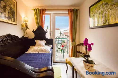 Vintage House for rent 60m from Sea - Image 1