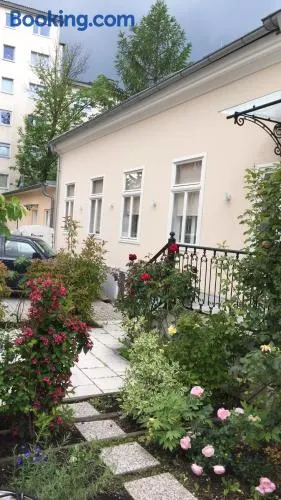Terrasse Wohnungen mit parking in Zentrum - Image 1