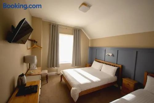 Salamander Guest House - Image 1