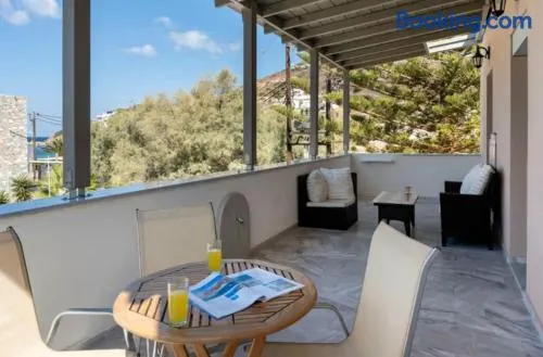 Sunset Realty - Image 1