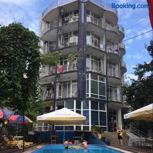 Family hotel Khomaldy - Image 1