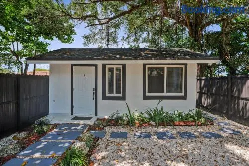 Heart of Miami Oasis, Modern, Steps from It All - Image 1