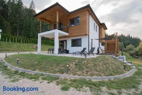 Hyggemate - Nordic Villa with Sauna & Jacuzzi Retreat - Image 1