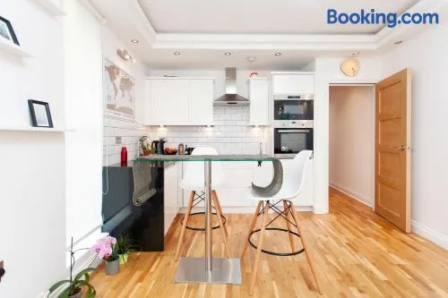 Italianflat - Stamford Bridge - Image 1