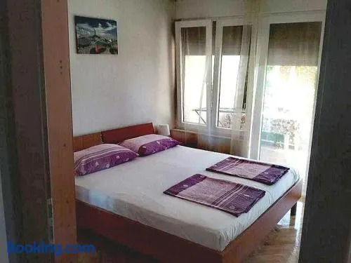 Srima apartments near the beach - Image 1