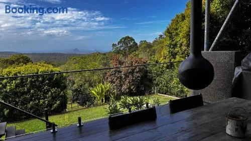 Hilltop Getaway - Image 1