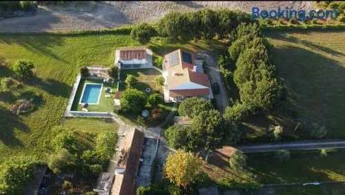 Na Quinta- alojamento rural com piscina de água salgada - Image 1