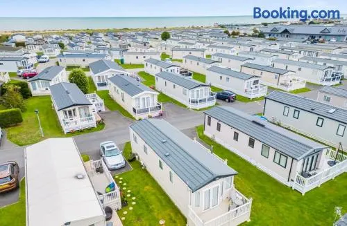 Your Ultimate Holiday Rental at Pevensey Bay - Image 1