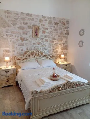 Tselekos House Old renovated stone house crete - Image 1