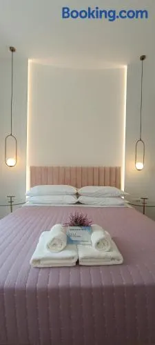 MUSES LUXURY SUITES - Image 1