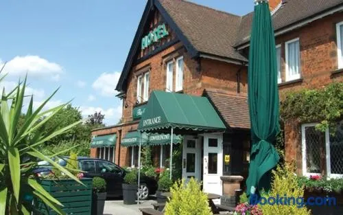 The Carre Arms Hotel & Restaurant - Image 1