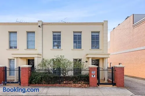 The Geelong Getaway Townhouse - Image 1