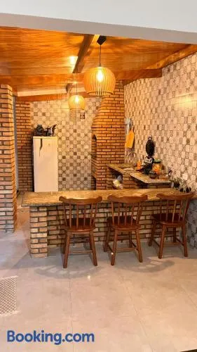 Apartamento Aconchegante com Varanda em Pesqueira - Image 1