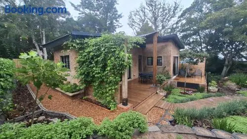 Pond Cottage - Image 1