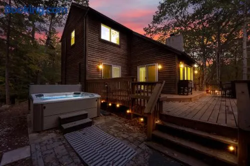 Nature's Paradise with Hot Tub and Fire Pit - Image 1