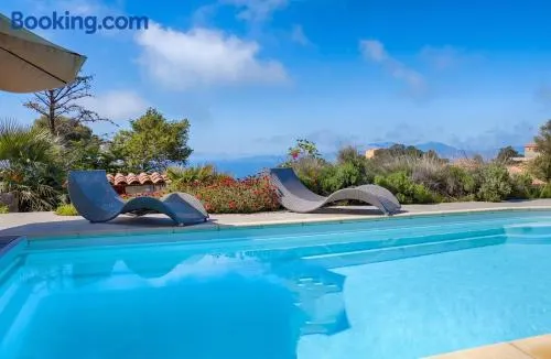 Villa spacieuse avec piscine à Coti-Chiavari - Image 1
