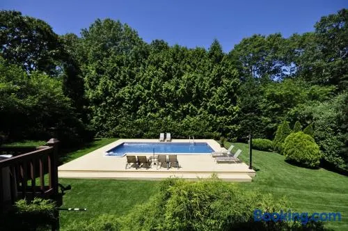 Hamptons near US Open nice 4 Queen bdr,Billiard, CAC,BBq, call for disc - Image 1