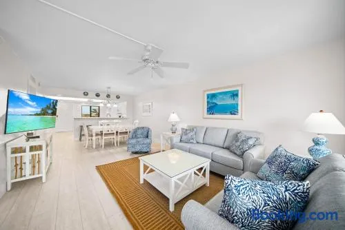 Loggerhead Cay #224 - Image 1