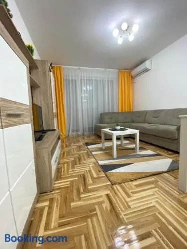 Apartman Lux 5- private parking - Image 1