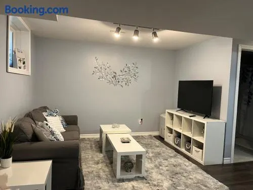 Just like home 1 bedroom appt - Image 1