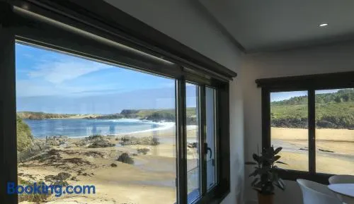 Muramar Beach House - Image 1
