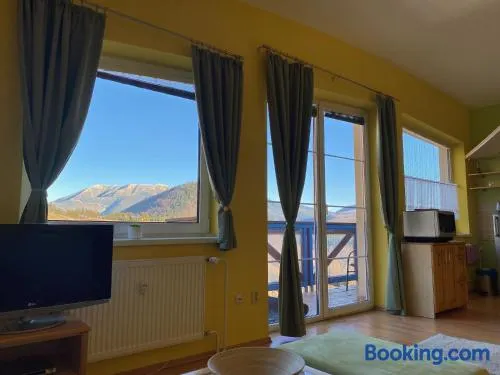 Hills View Apartment - Image 1