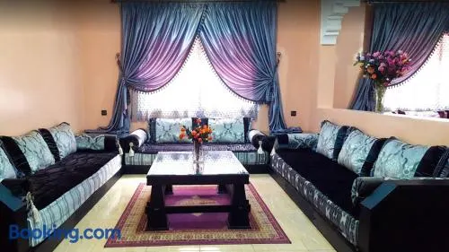 Bright Apartment Marrakech 130m² + Terrace - Image 1