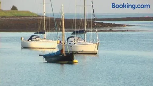Seashore Cottage on Galway Bay - Image 1