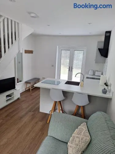 Woodpeckers Annexe in Gosfield - Image 1