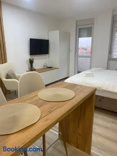 Apartman Enigma - Image 1