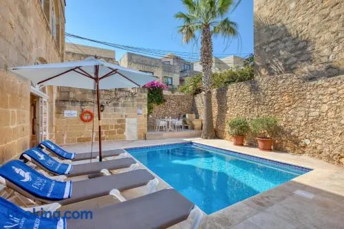 Kikka Holiday Home - Image 1