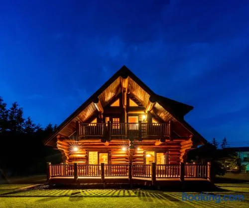 Suite Villa Hakone Sengokuhara Canadian Log - Image 1