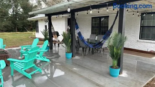 Old Oak Ranch - Image 1