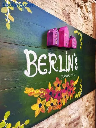 Berlin's Guest House - Image 1
