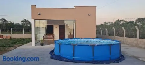 Linda casa para temporada e finais de semana - Image 1